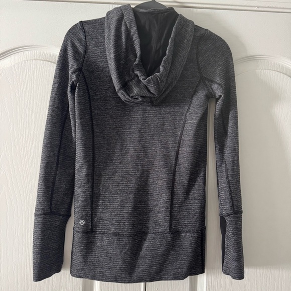 Lululemon Define Jacket - Picture 4 of 5